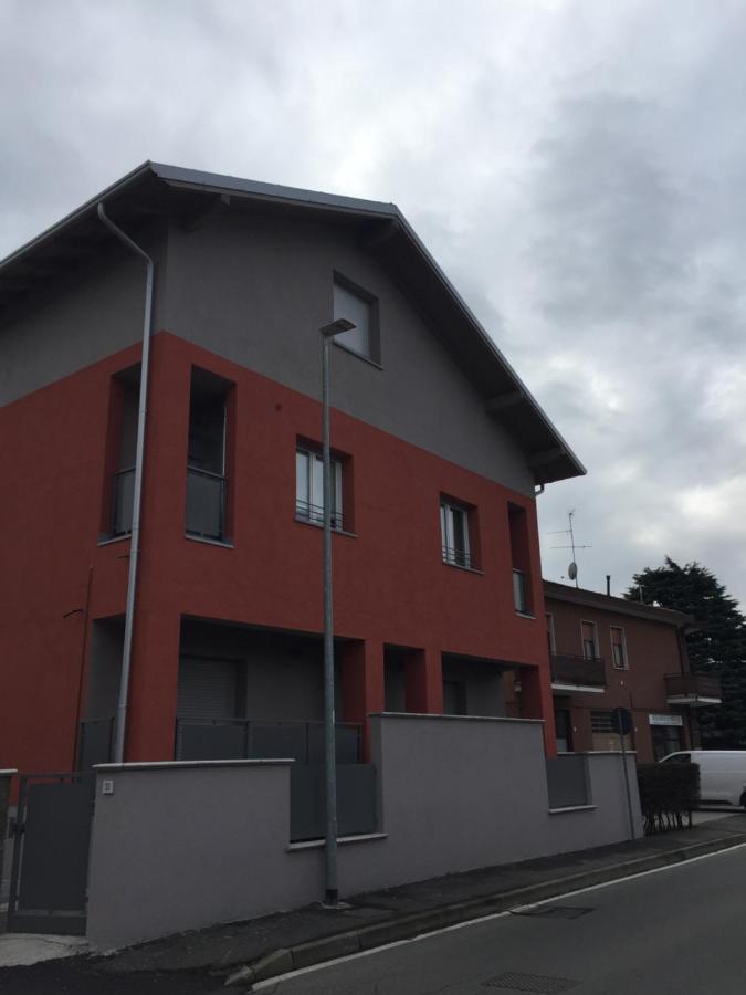 Aparthotel Mazzini 33 Lainate Exterior foto